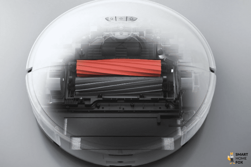 Closeup of the duoroller riser of the Roborock S8 Pro Ultra